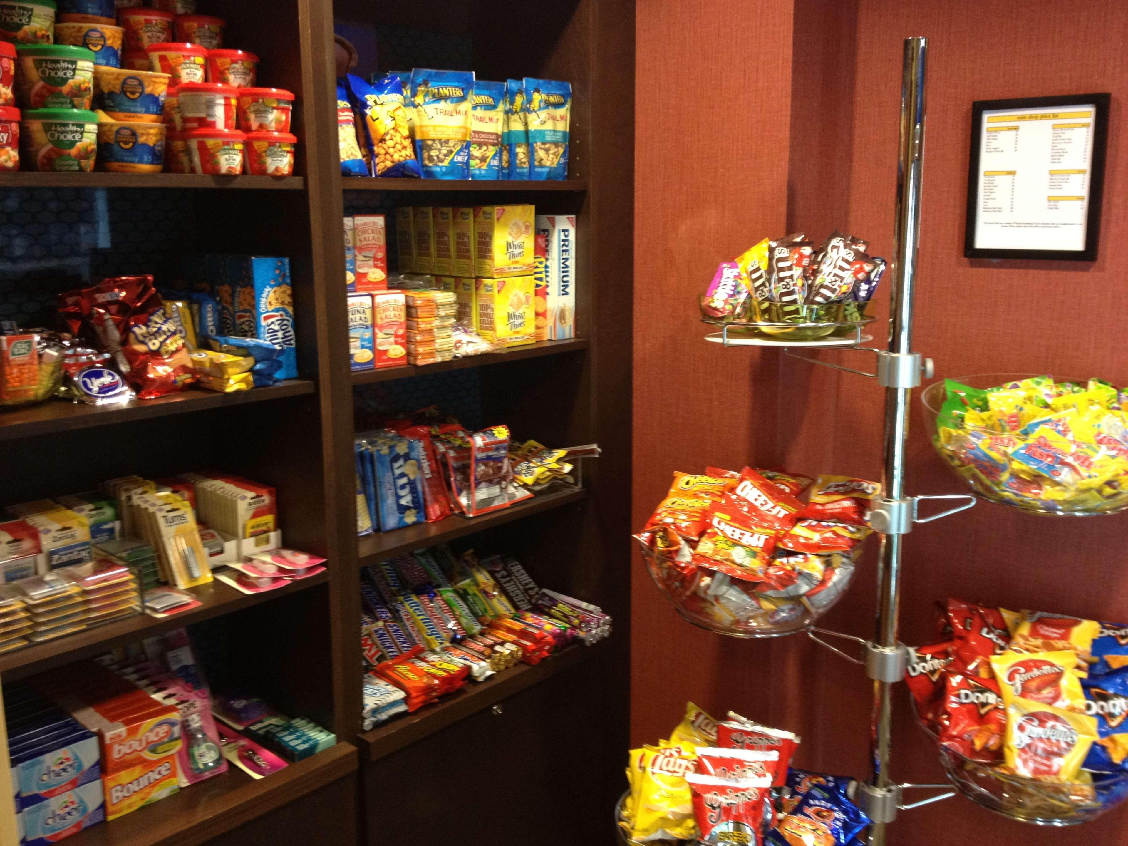 Hampton Inn & Suites Cincinnati / Uptown - University Area Ngoại thất bức ảnh