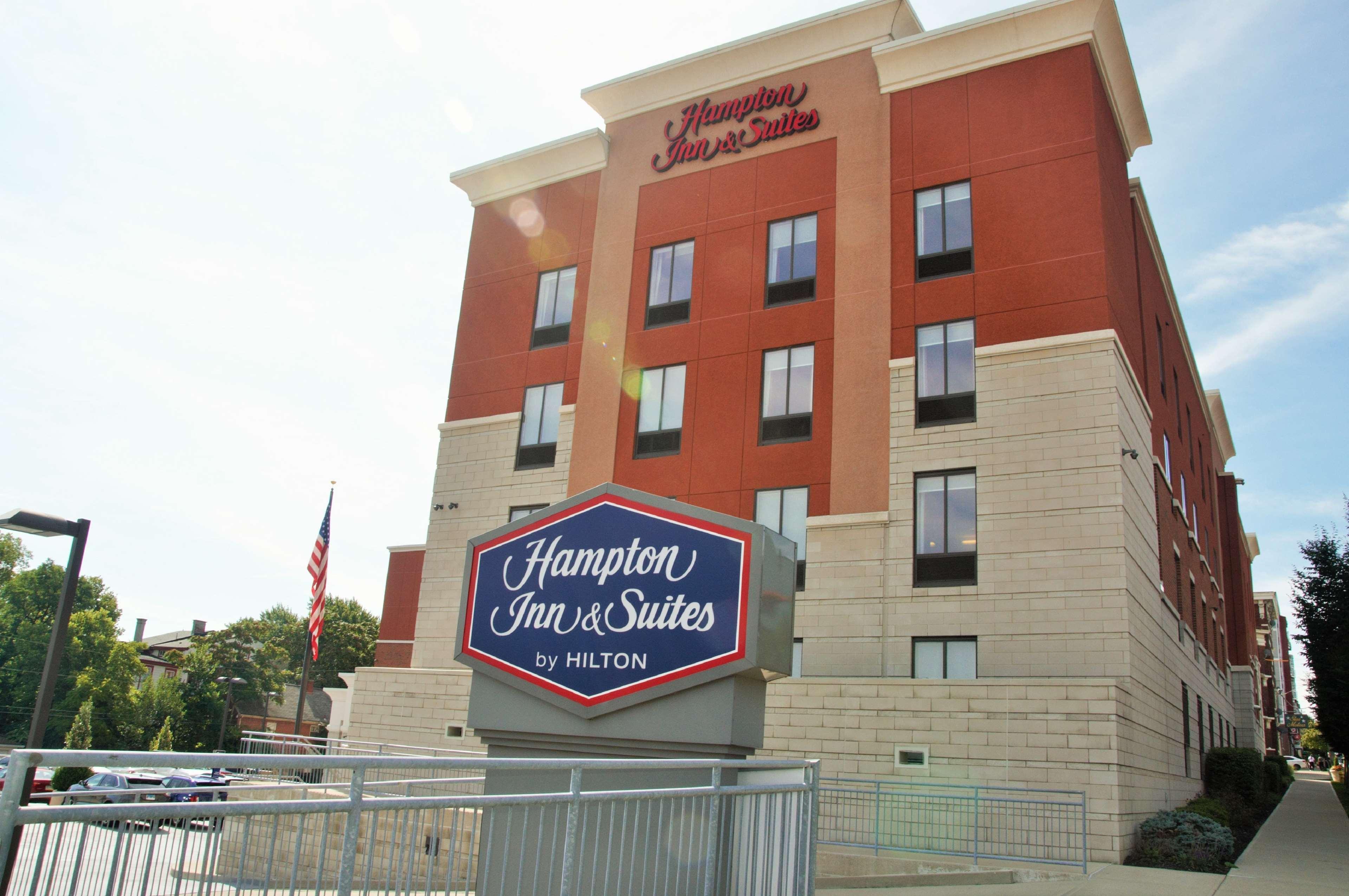 Hampton Inn & Suites Cincinnati / Uptown - University Area Ngoại thất bức ảnh