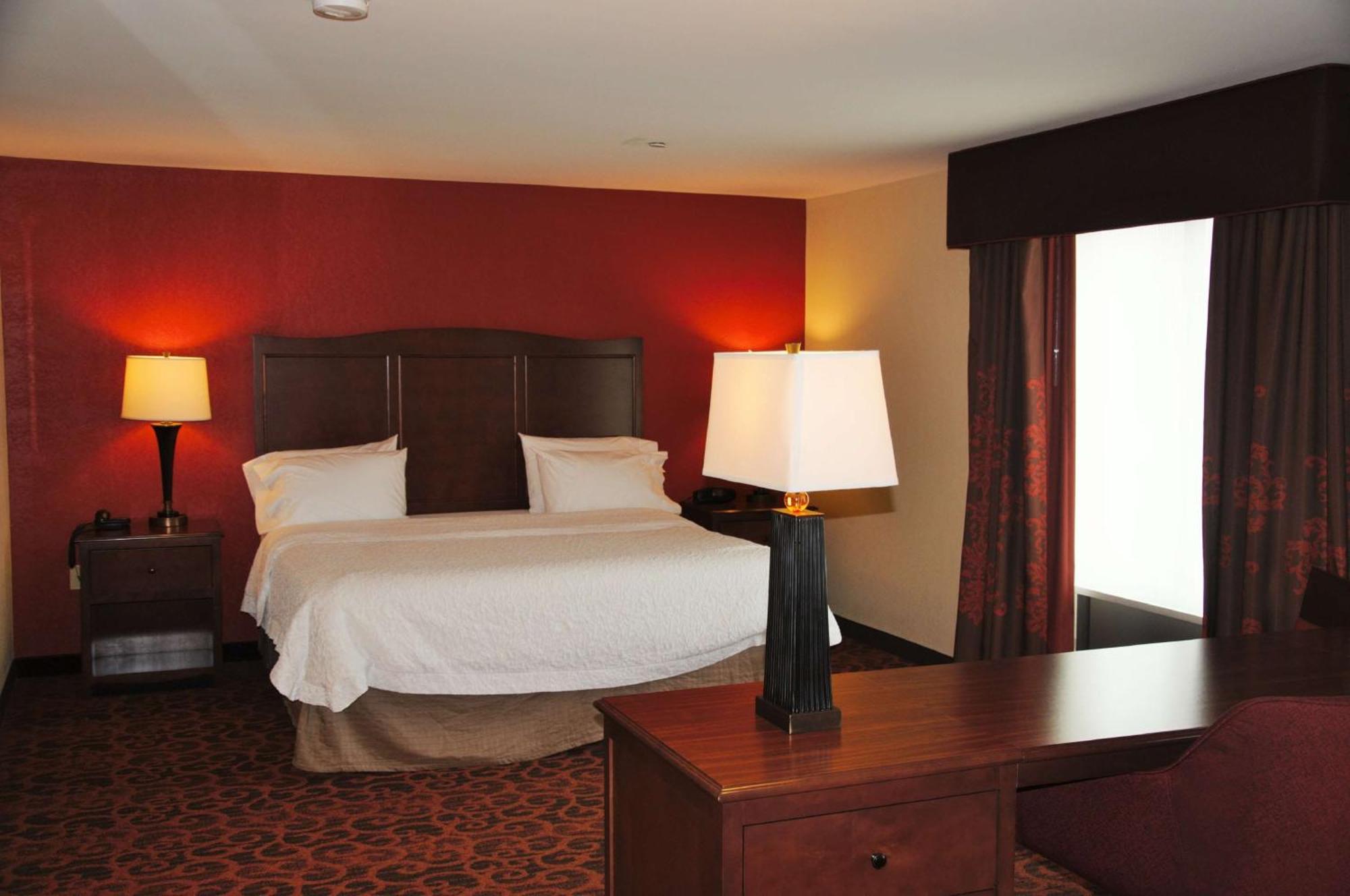 Hampton Inn & Suites Cincinnati / Uptown - University Area Ngoại thất bức ảnh