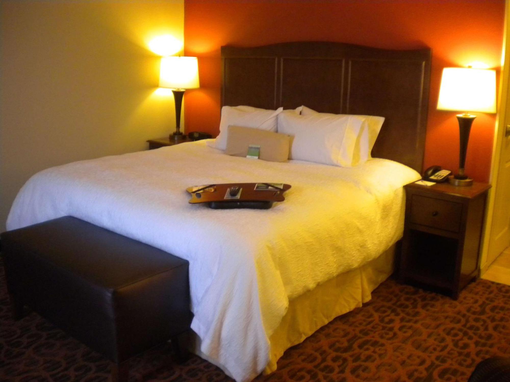 Hampton Inn & Suites Cincinnati / Uptown - University Area Ngoại thất bức ảnh